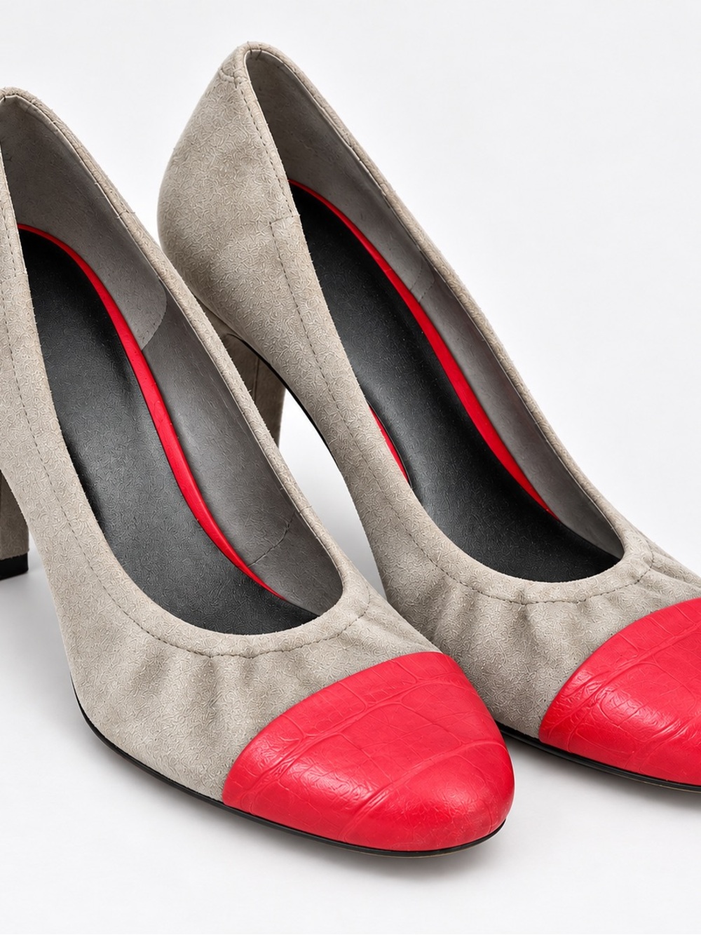 Nine West Women’s Gray Suede Red Cap Toe Block Heel Pumps Size 9.5 Classic